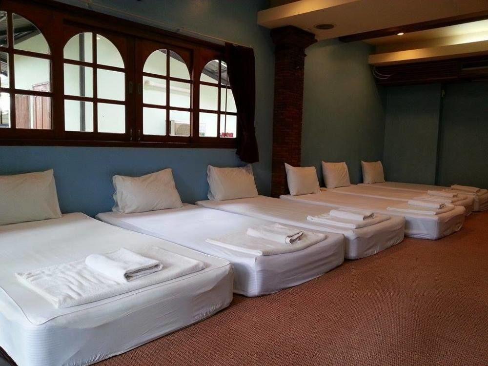 Boom Boom Beach Resort Laem Sing Chanthaburi Bagian luar foto