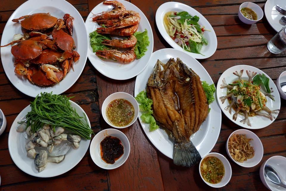 Boom Boom Beach Resort Laem Sing Chanthaburi Bagian luar foto
