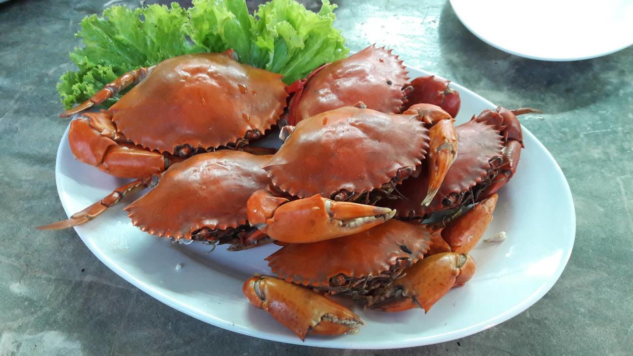 Boom Boom Beach Resort Laem Sing Chanthaburi Bagian luar foto