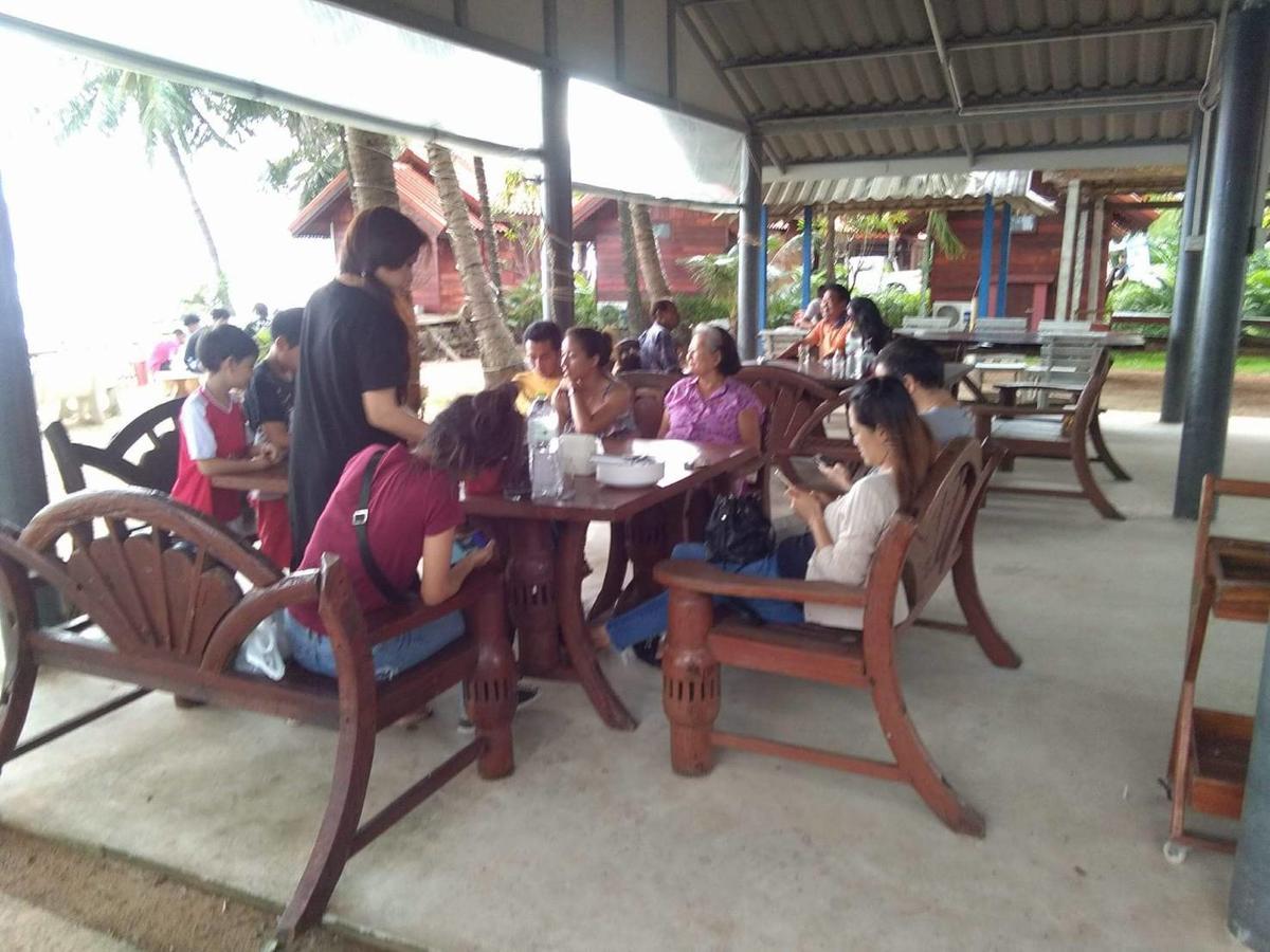Boom Boom Beach Resort Laem Sing Chanthaburi Bagian luar foto
